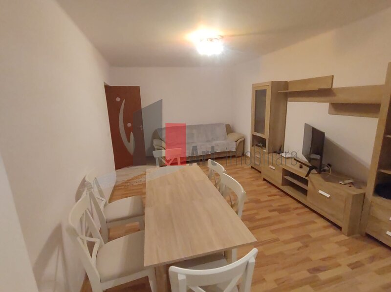 Lacul Tei, Parcul Circului, prima inchiriere, apartament decomandat 3 camere.